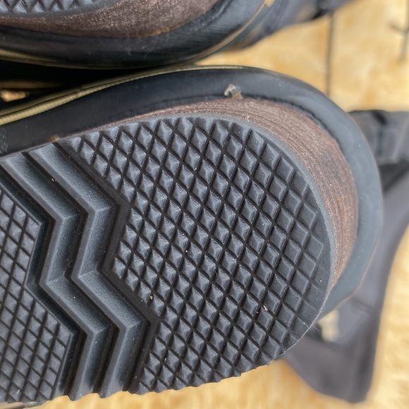 Sorel winter boots - Picture 4 of 7